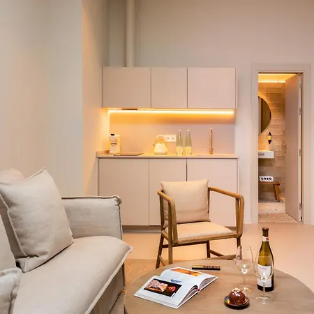 Coeo Fresca Design Apartment *