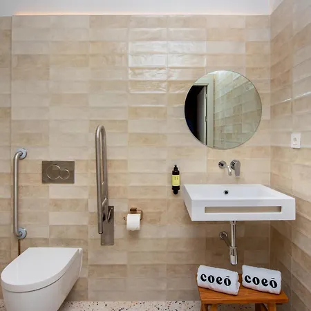Coeo Fresca Roof Garden Signature Apartments